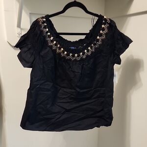 Old Navy Black Top with Embroidered Detail